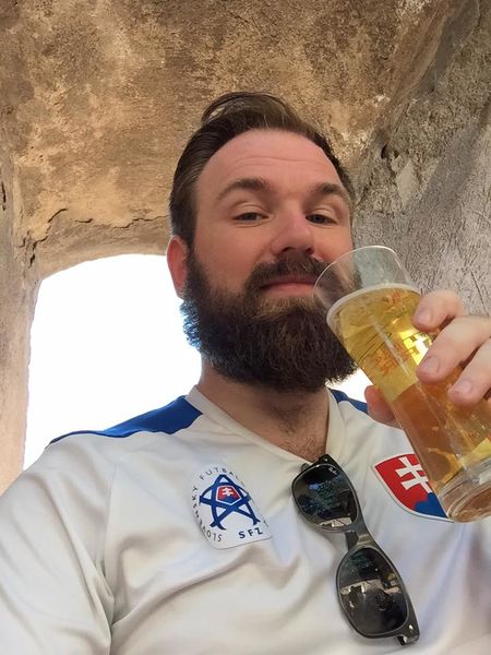 File:Castbeer.jpg